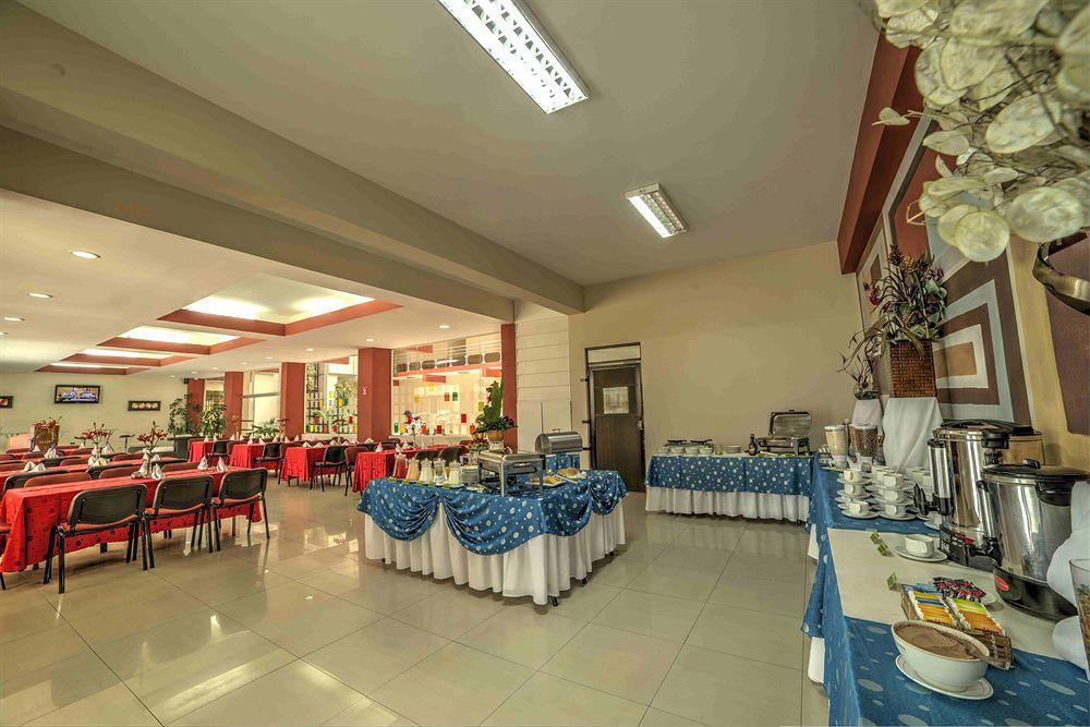 Hotel Regina Cochabamba Zewnętrze zdjęcie