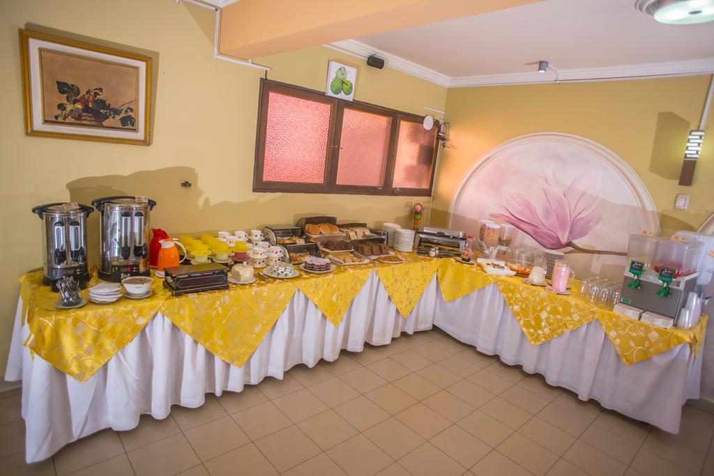 Hotel Regina Cochabamba Zewnętrze zdjęcie