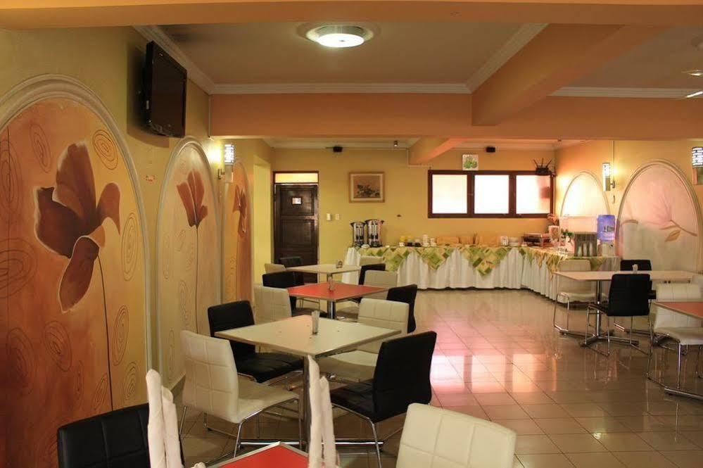 Hotel Regina Cochabamba Zewnętrze zdjęcie