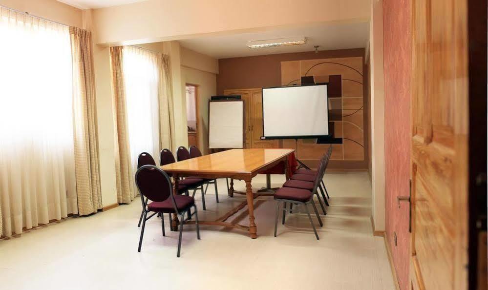 Hotel Regina Cochabamba Zewnętrze zdjęcie
